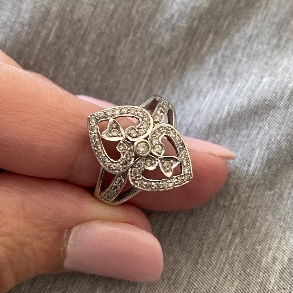 Diamond Ring - Picture 6 of 7